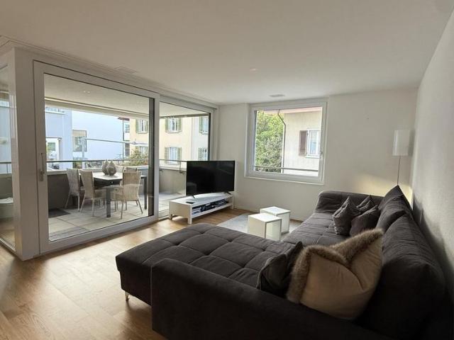 Moderne Wohnung zur Untermiete in Pfäffikon SZ