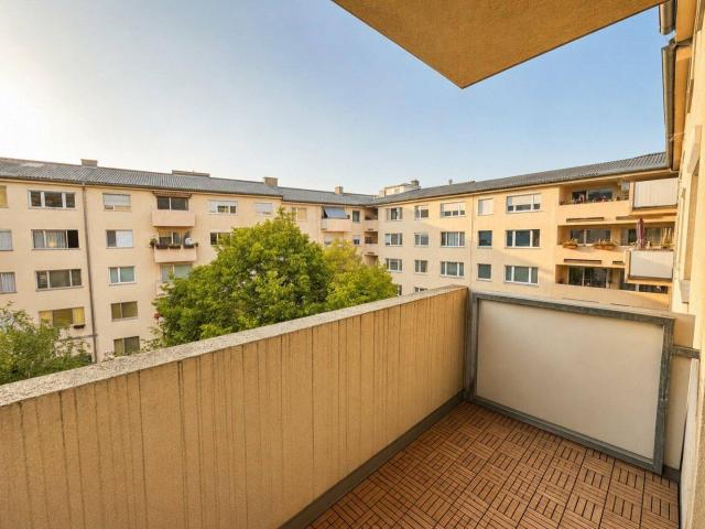 WOHNQUALITÄT Simmering | ca. 110 m² gew. NFL | 4 Zimmer | Balkon | Küche | Lift | KFZ Stellplatz optional