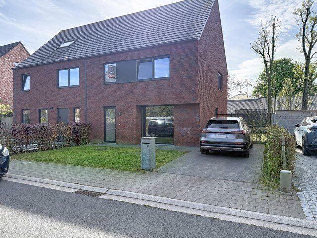 Moderne woning met 3 slaapkamers en tuin