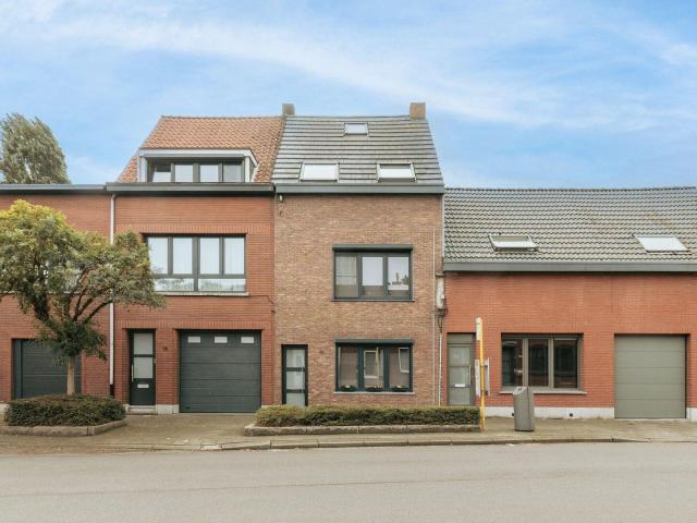 Moderne woning met 3 slaapkamers en een stadskoer