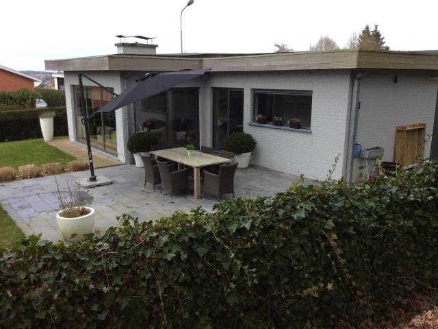 Moderne woning met tuin en garage in Kluisbergen
