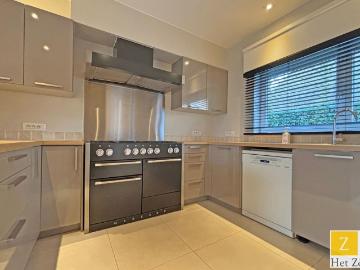 Moderne woning met zicht op de Royal Zoute Golf Club