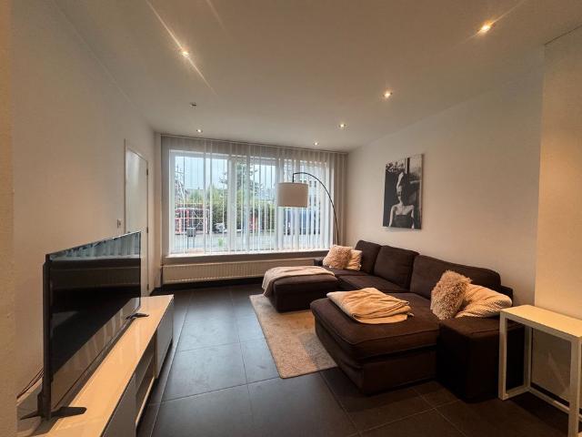 Moderne woning mt garage, tuin