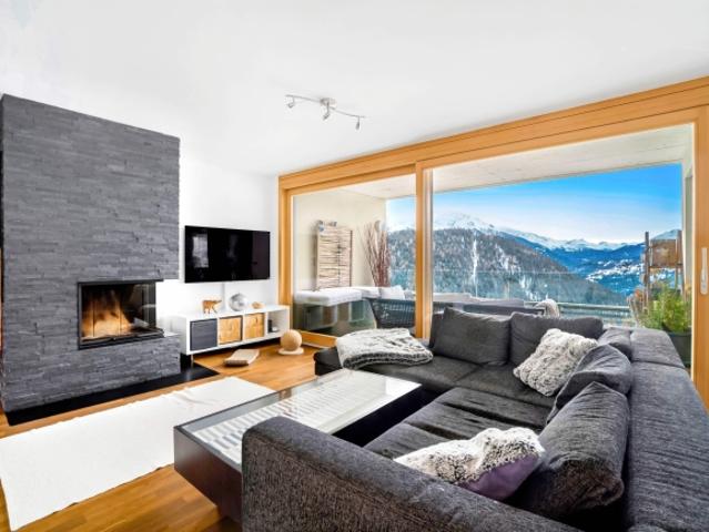 MODERNE ZWEITWOHNUNG MIT PANORAMABLICK