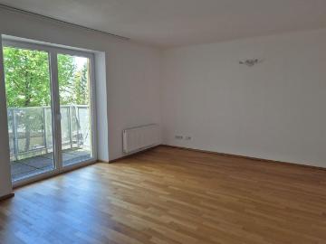 Moderne, zentrale 3 Zimmer Wohnung mit Balkon