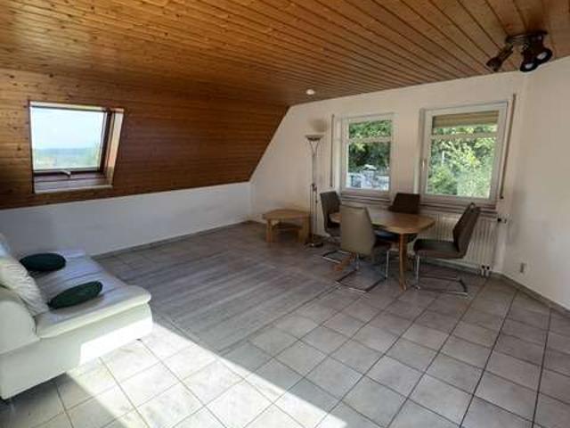 Moderne 1 Zimmer Dachgeschosswohnung mit zusätzlicher Abstellfläche in 72218 Sulz am Eck, KP 99.900€