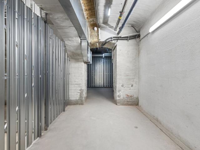 Moderne 1 Zimmer Erstbezugswohnung mit Einbauküche und Aufzug in 1100 Wien, 40M²