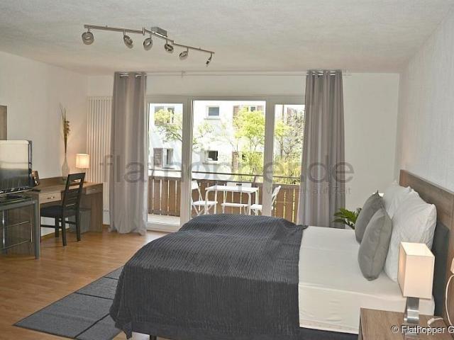 Moderne 1 Zimmer Wohnung mit Balkon in Rems Murr Zwischenmiete