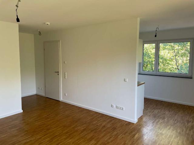 Moderne 1 Zimmer Wohnung mit EBK und Aufzug