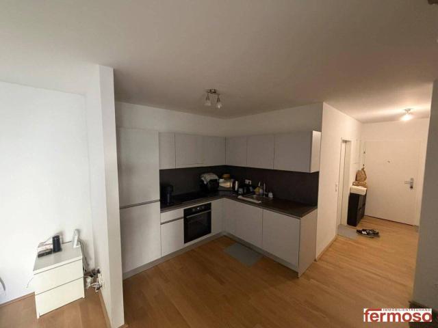 Moderne 1 Zimmer Wohnung mit Einbauküche, Fußbodenheizung & U Bahn Nähe in 1210 Wien!