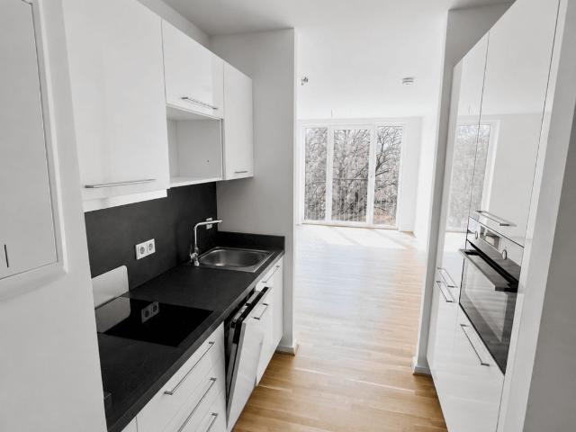 Moderne 1 Zimmerwohnung im 3. OG mit Stellplatz in Bahrenfeld!