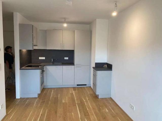 Moderne 2Zimmerwohnung Nähe U1 Kagraner Platz