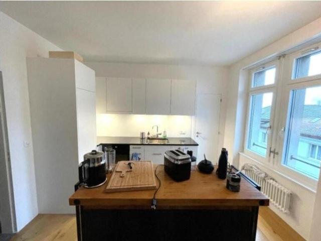 moderne 2.5 Zimmerwohnung im Kreis 6 zu mieten
