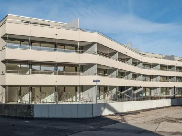 Moderne 2.5 Zimmerwohnung in unmittelbarer Bahnhofsnähe