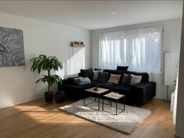 Moderne 2.5 Zimmer an beliebter Lage sucht Nachmieter
