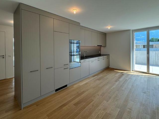 Moderne 2.5 Zimmer Attikawohnung in Matten, Sarnen