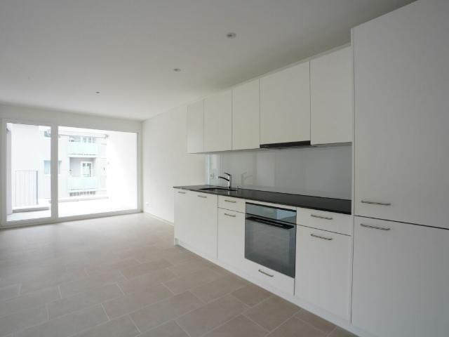 Moderne 2.5 Zimmer Attikawohnung mit Loggia in Bazenheid