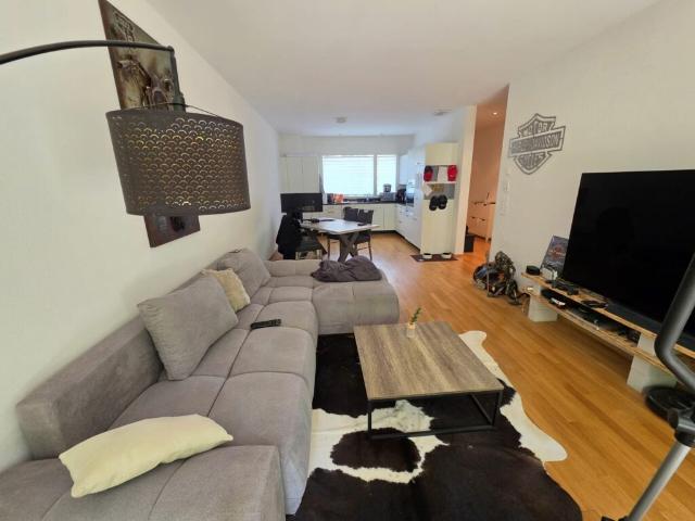 Moderne 2.5 Zimmer Minergiewohnung mit 16 m2 Balkon & Option auf E Ladestation Kopie