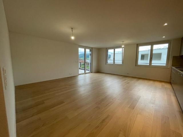 Moderne 2.5 Zimmer Neubauwohnung direkt beim Bahnhof Aadorf