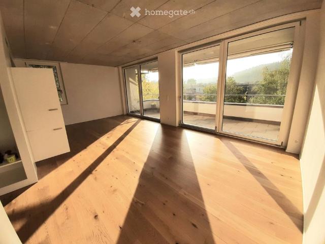 Moderne 2.5 Zimmer Wohnung