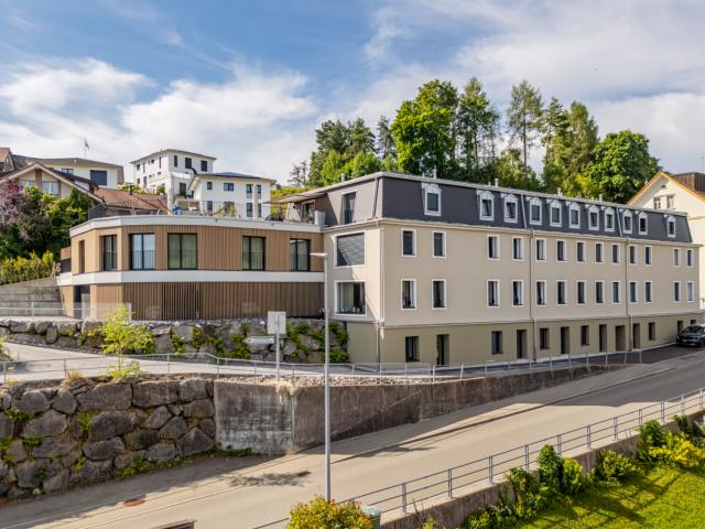 Moderne 2.5 Zimmer Wohnung