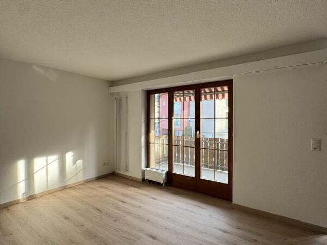 Moderne 2.5 Zimmer Wohnung an zentraler Lage