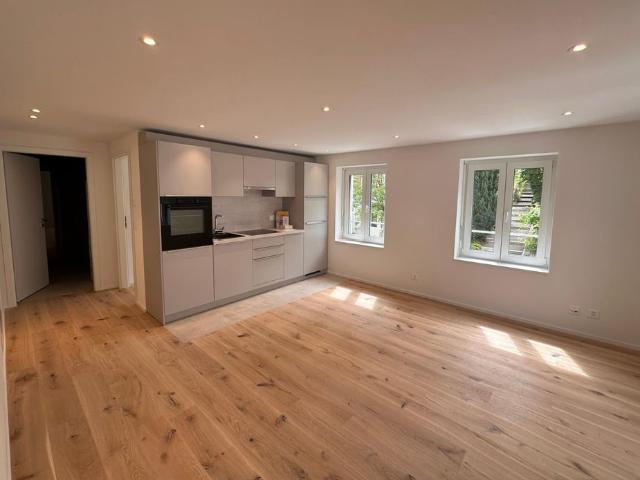 Moderne 2.5 Zimmer Wohnung an zentraler Lage