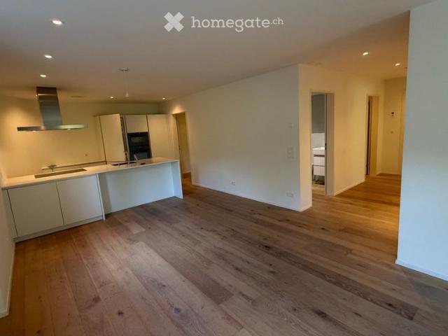 Moderne 2.5 Zimmer Wohnung im Erdgeschoss an der Witikonerstrasse 486, Zürich 8053