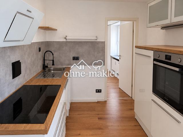 Moderne 2,5 Zimmer Wohnung mit EINBAUKÜCHE