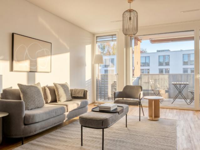 Moderne 2.5 Zimmer Wohnung mit sonnigem Balkon, Zürich