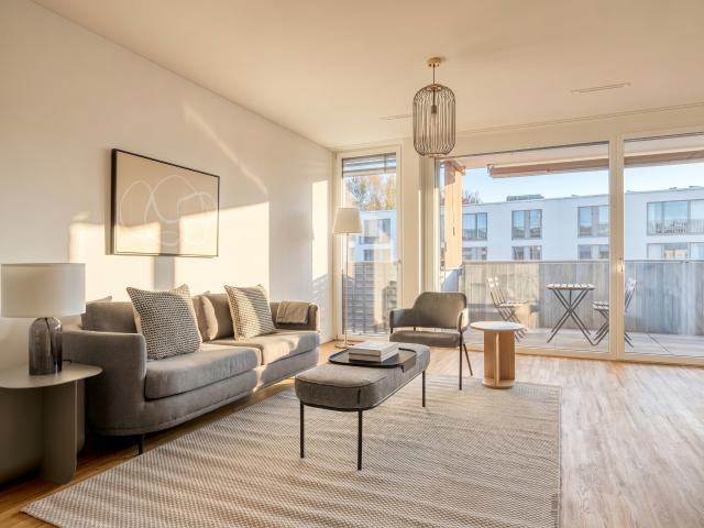 Moderne 2.5 Zimmer Wohnung mit sonnigem Balkon, Zürich