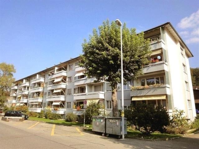 Moderne 2.5 ZW im DG / 4. OG à 51 m²