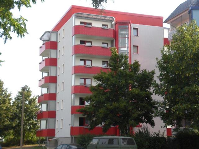 Moderne 2 Raum Wohnung mit Aufzug und großem Balkon