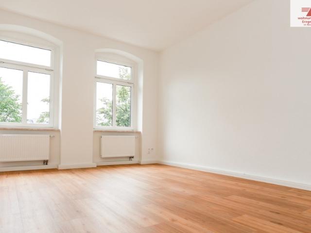 Moderne 2 Raum Wohnung mit Einbauküche auf der Parkstraße in Annaberg!