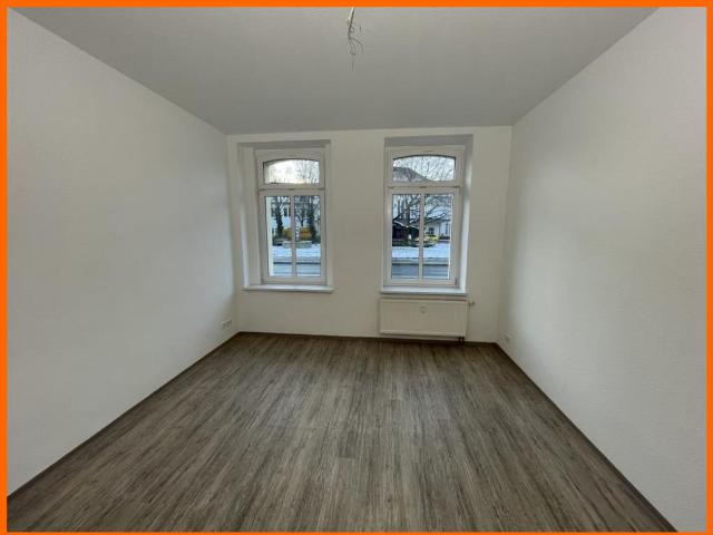 Moderne 2 Raum Wohnung im Erdgeschoss! Bad mit Dusche & Wanne!