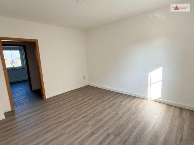 Moderne 2 Raum Wohnung im 3. Obergeschoss auf der Haldenstraße in Annaberg!
