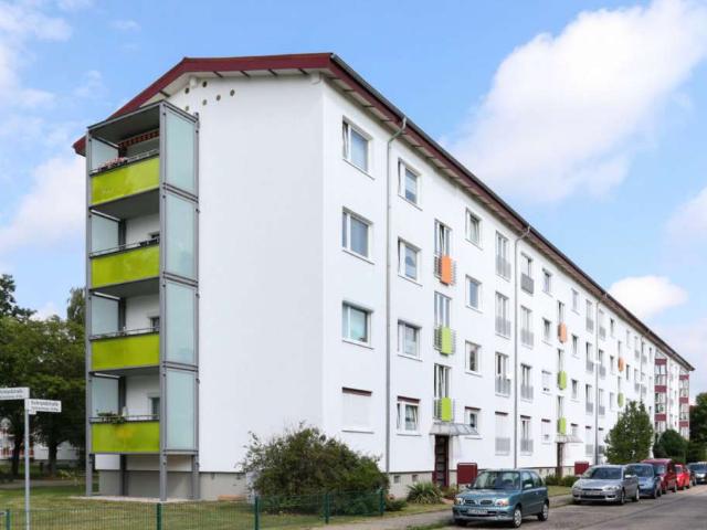 Moderne 2 Raum Wohnung, komplett neu saniert