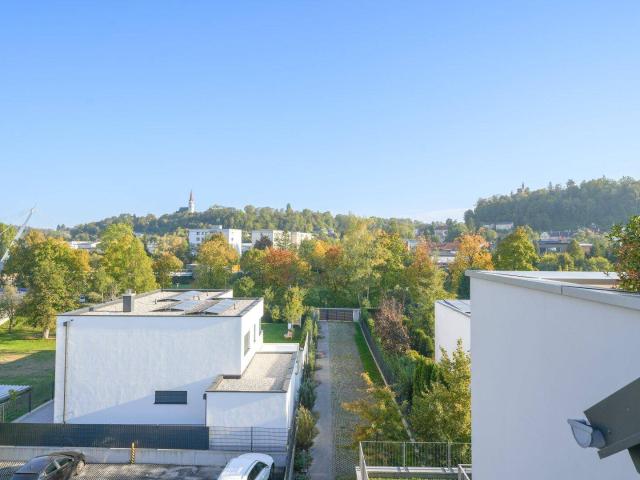 Moderne 2 Zi Dachgeschoßwohnung mit Terrasse & Stellplatz in 4600 Wels zu mieten!