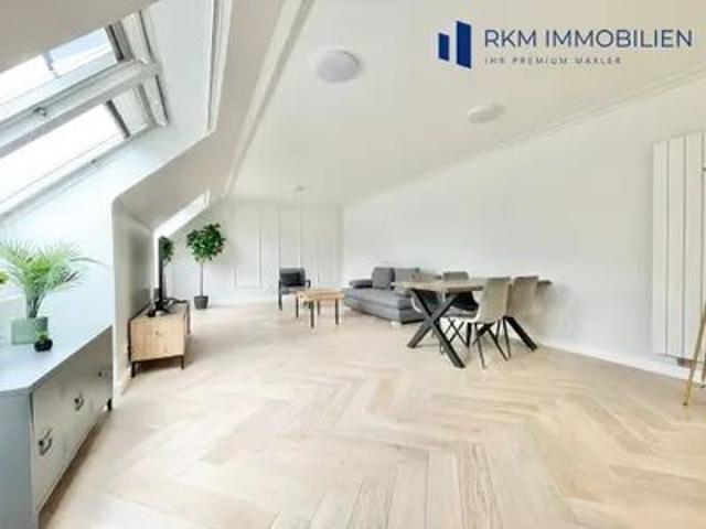 Moderne 2 Zi DG Wohnung 74m² nähe Karlsplatz