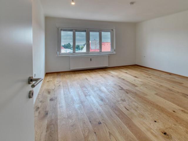 Moderne 2 Zi Wohnung mit Balkon, Stadt und Fernblick in 8020 Graz, vollsaniert!