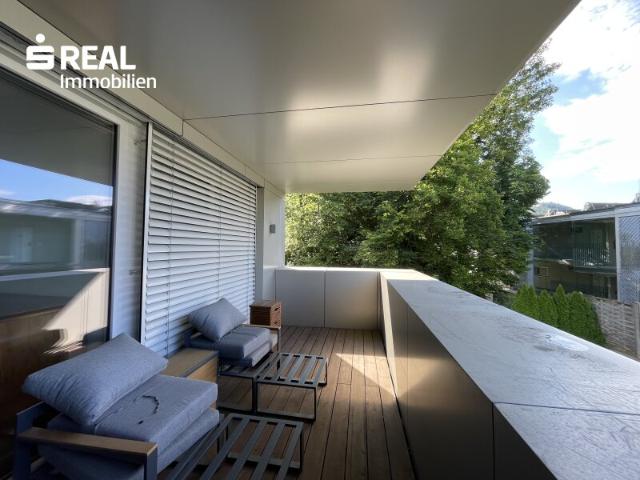 Moderne 2 Zi Wohnung mit Balkon, Tiefgarage & Grünblick in Glasenbach