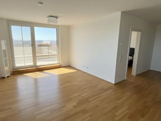 Moderne 2 Zi Wohnung mit großem Balkon nahe U1 provisionsfrei!