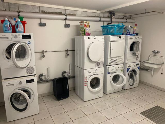 Moderne 2 Zi. Wohnung mit Einbauküche