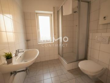 Moderne 2 Zi Wohnung mit Loggia in 9. OG in Steyr – Miete