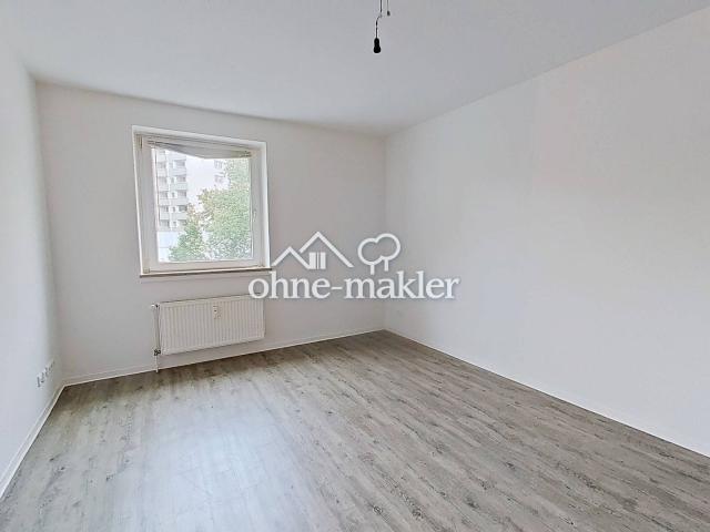 Moderne 2 Zi. Whg. mit EBK und großem Bad