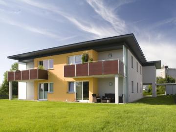 Moderne 2 Zimmer Mietwohnung mit Einbauküche und Stellplatz in Ried im Innkreis