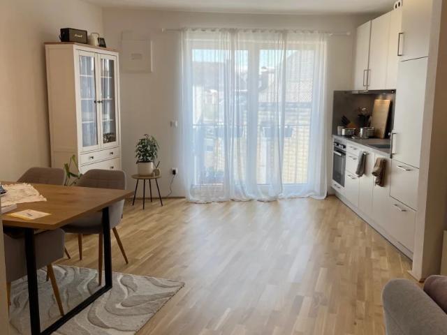 Moderne 2 Zimmer Neubauwohnung mit möblierter Küche im Zentrum von Ried im Innkreis
