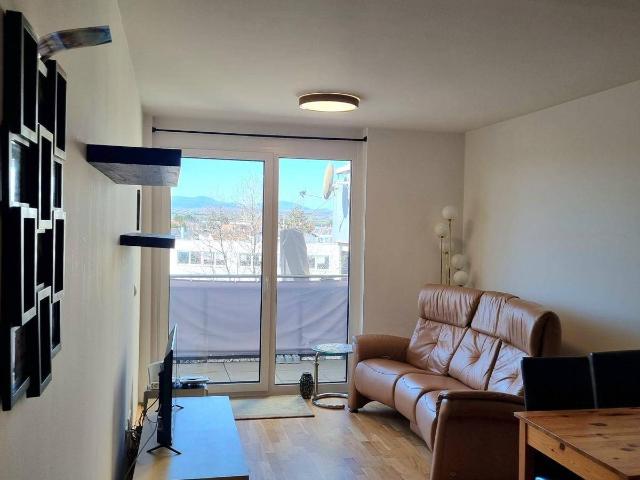 Moderne 2 Zimmer Neubauwohnung mit Balkon, direkt beim Bahnhof Kottingbrunn, ab 01.12.2026