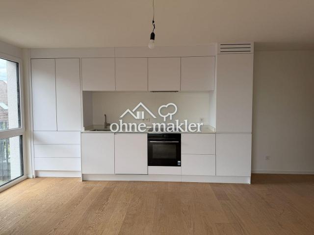 Moderne 2 Zimmer Neubauwohnung mit Klimaanlage, Balkon und EK