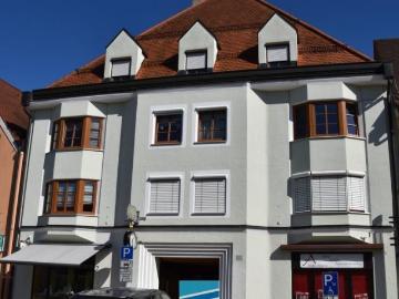 Moderne 2 Zimmer Neubauwohnung plus TG Stellplatz im Zentrum von Schrobenhausen